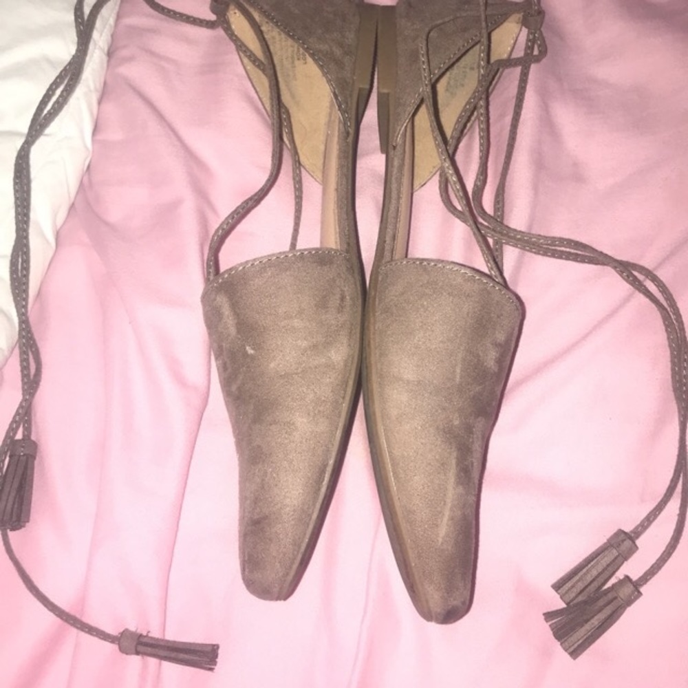 Lauren Conrad tassled flats